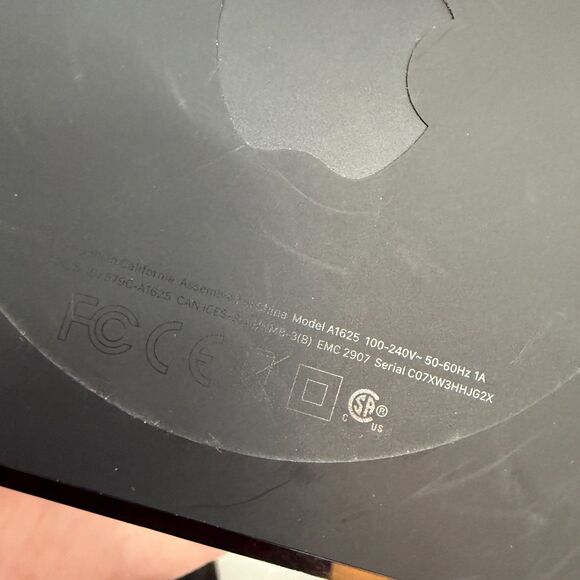 Apple TV 4th Gen Model A1625 Streaming Media Player Remote Power Cord TESTED - Picture 7 of 10